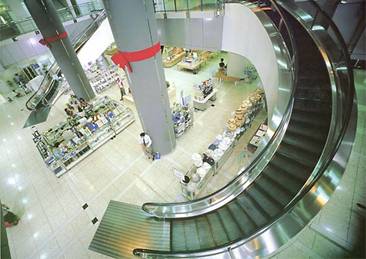 Уникальный спиральный эскалатор